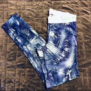 Nike athletic leggings